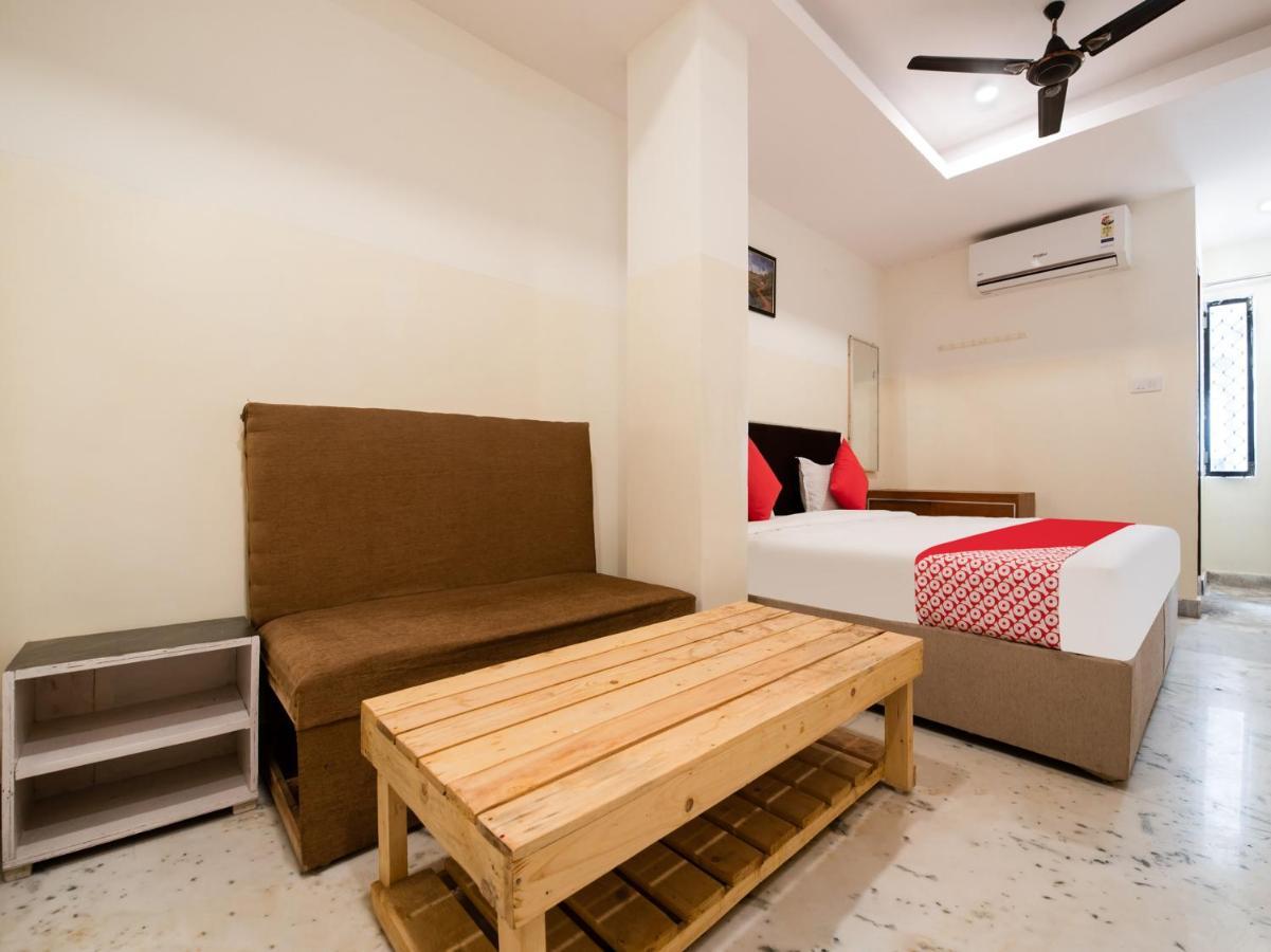 OYO 69511 Hotel Sea E Pearl Visakhapatnam Exterior foto